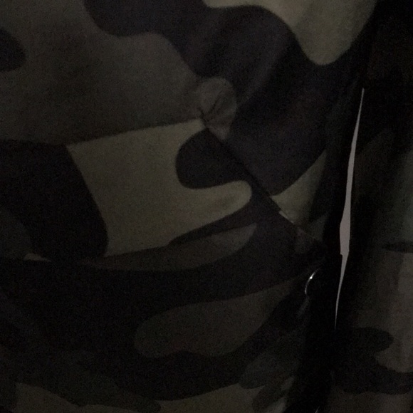 Love Tree pullover camo jacket - Picture 4 of 5